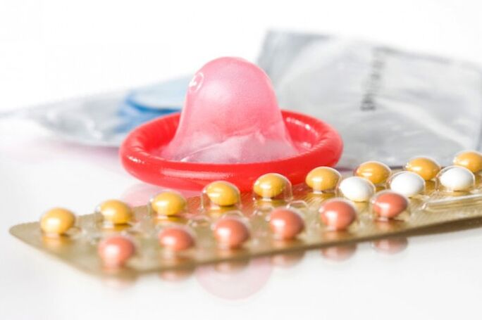 Kondom dan pil perancang mencegah kehamilan yang tidak diingini